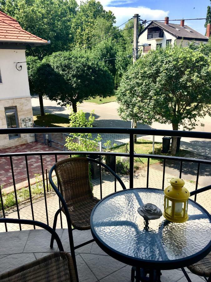 Lake Apartment Хевиз Экстерьер фото